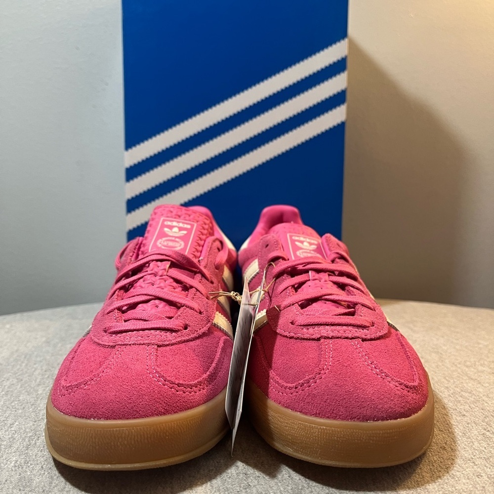 Adidas Gazelle Indoor Pink White Gum Size Women's Shoe Size 7 JR1356​​ - Picture 2 of 11